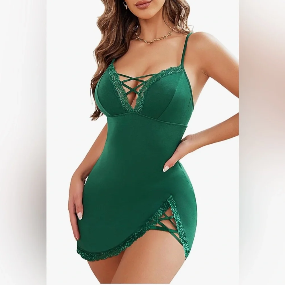 Green Lace Trim Babydoll Chemise Nightgown with Matching Thong - Picture 3 of 7